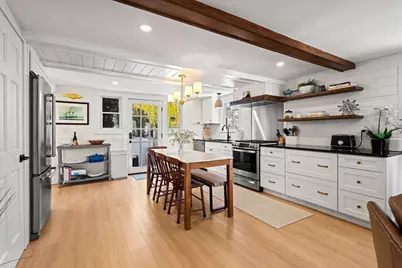 7 Cottage Street, Marblehead, MA 01945 - Photo 16