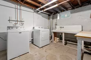 211 June St, Worcester, MA 01602 - Photo 26