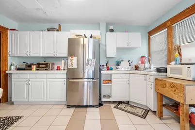 211 June St #B, Worcester, MA 01602 - Photo 8