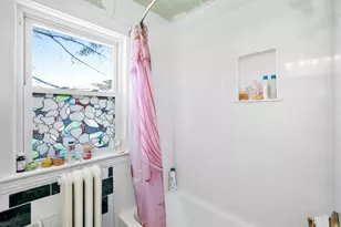 211 June St, Worcester, MA 01602 - Photo 10