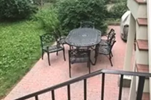 22 Fayette St, Cambridge, MA 02139 - Photo 10