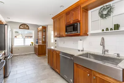 20 Hawthorne Village #A, Franklin, MA 02038 - Photo 8