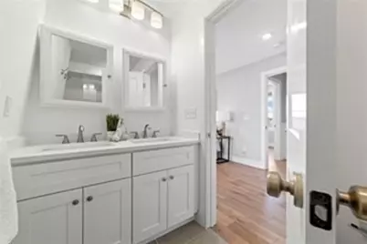 42 Bow St #5, Somerville, MA 02143 - Photo 24