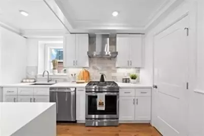 42 Bow St #5, Somerville, MA 02143 - Photo 10