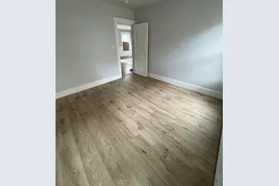 9 Winthrop, Worcester, MA 01604 - Photo 2