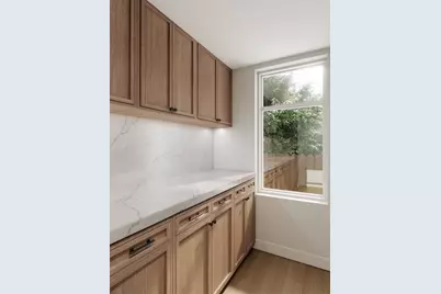 167 Albion St, Somerville, MA 02144 - Photo 6