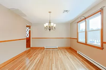 253 Village St, Medway, MA 02053 - Photo 10