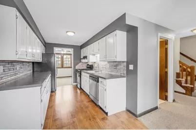 72 Apache Way #72, Tewksbury, MA 01876 - Photo 2