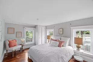 193 St Mary St, Needham, MA 02494 - Photo 20