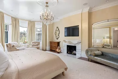 4 Gloucester Street, Boston, MA 02115 - Photo 16