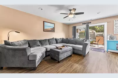 16 Meadowood Dr #16, Stoughton, MA 02072 - Photo 8