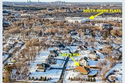 7 Del's Way, Braintree, MA 02184 - Photo 2