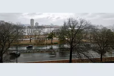 187 Bay State Rd #5, Boston, MA 02215 - Photo 6