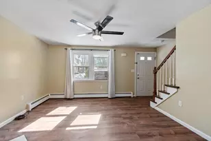 32 Arlington St, Haverhill, MA 01830 - Photo 6