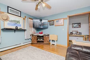 989 Elm St, Somerset, MA 02726 - Photo 18