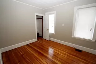 18 Howes St, Boston, MA 02125 - Photo 12