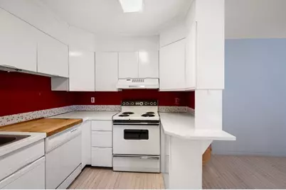 55 Tall Oaks Dr #L8, Weymouth, MA 02190 - Photo 12