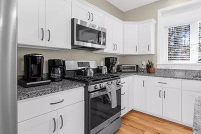 137-138 Sandy Beach Rd, Plymouth, MA 02360 - Photo 4
