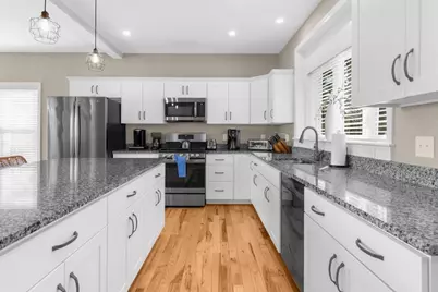 137-138 Sandy Beach Rd, Plymouth, MA 02360 - Photo 2