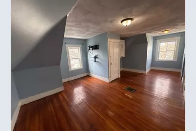 10 Carmen St, Boston, MA 02121 - Photo 16