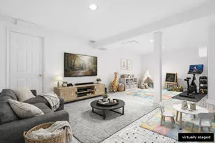 55 Roosevelt Ave, Marblehead, MA 01945 - Photo 28