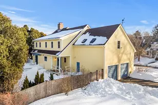 55 Roosevelt Ave, Marblehead, MA 01945 - Photo 4