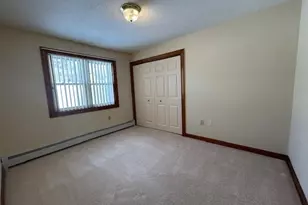 1181 James St, Chicopee, MA 01022 - Photo 16