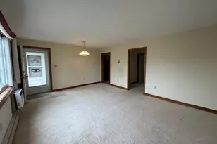 1181 James St, Chicopee, MA 01022 - Photo 12