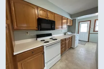 1181 James St #1181, Chicopee, MA 01022 - Photo 8