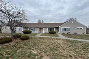 1181 James St, Chicopee, MA 01022 - Photo 2