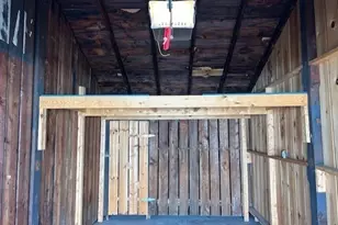 1181 James St, Chicopee, MA 01022 - Photo 24