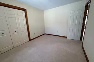 1181 James St, Chicopee, MA 01022 - Photo 16