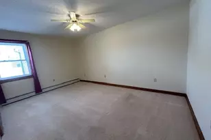 1181 James St, Chicopee, MA 01022 - Photo 14