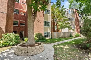 37 St Paul St, Brookline, MA 02446 - Photo 10