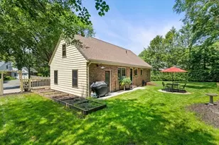 33 W Shore Dr, Marblehead, MA 01945 - Photo 28