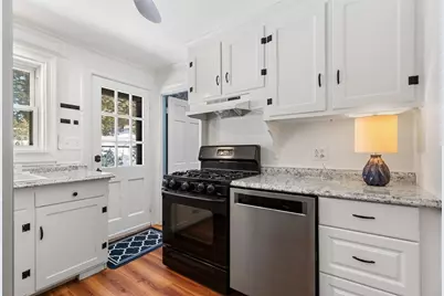 33 West Shore Drive, Marblehead, MA 01945 - Photo 12