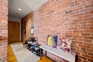 95 Gainsborough St, Boston, MA 02115 - Photo 2
