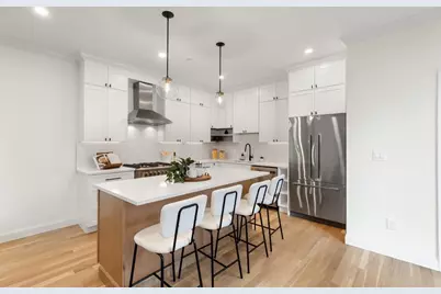 27 Shepard St #3, Boston, MA 02135 - Photo 6