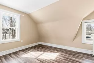 95 Mulberry St, Attleboro, MA 02703 - Photo 28