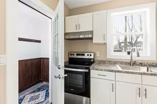 95 Mulberry St, Attleboro, MA 02703 - Photo 18