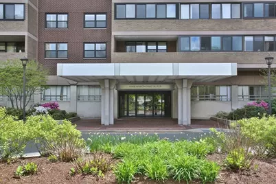 9 Hawthorne Place #7E, Boston, MA 02114 - Photo 20