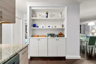 9 Hawthorne Pl, Boston, MA 02114 - Photo 14