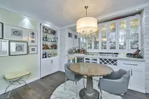 10 Museum Way, Cambridge, MA 02141 - Photo 2