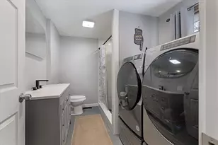 8 Barry Dr, Chelmsford, MA 01863 - Photo 18