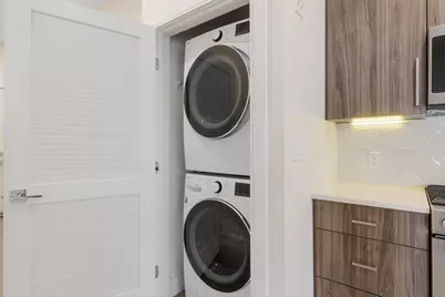 24 Rush St #E, Somerville, MA 02145 - Photo 12