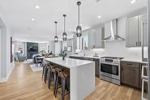 14 Maple St, Watertown, MA 02472 - Photo 1