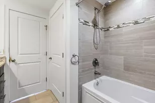 491 Dutton St, Lowell, MA 01854 - Photo 18