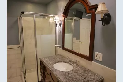 32 Warwick Street, Boston, MA 02120 - Photo 8