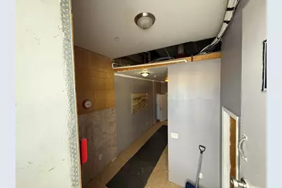 131-137 Essex St #135, Lawrence, MA 01840 - Photo 10