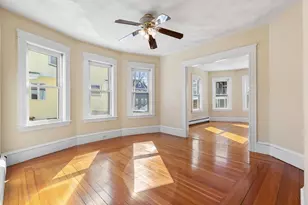 15 Cass St, Melrose, MA 02176 - Photo 10